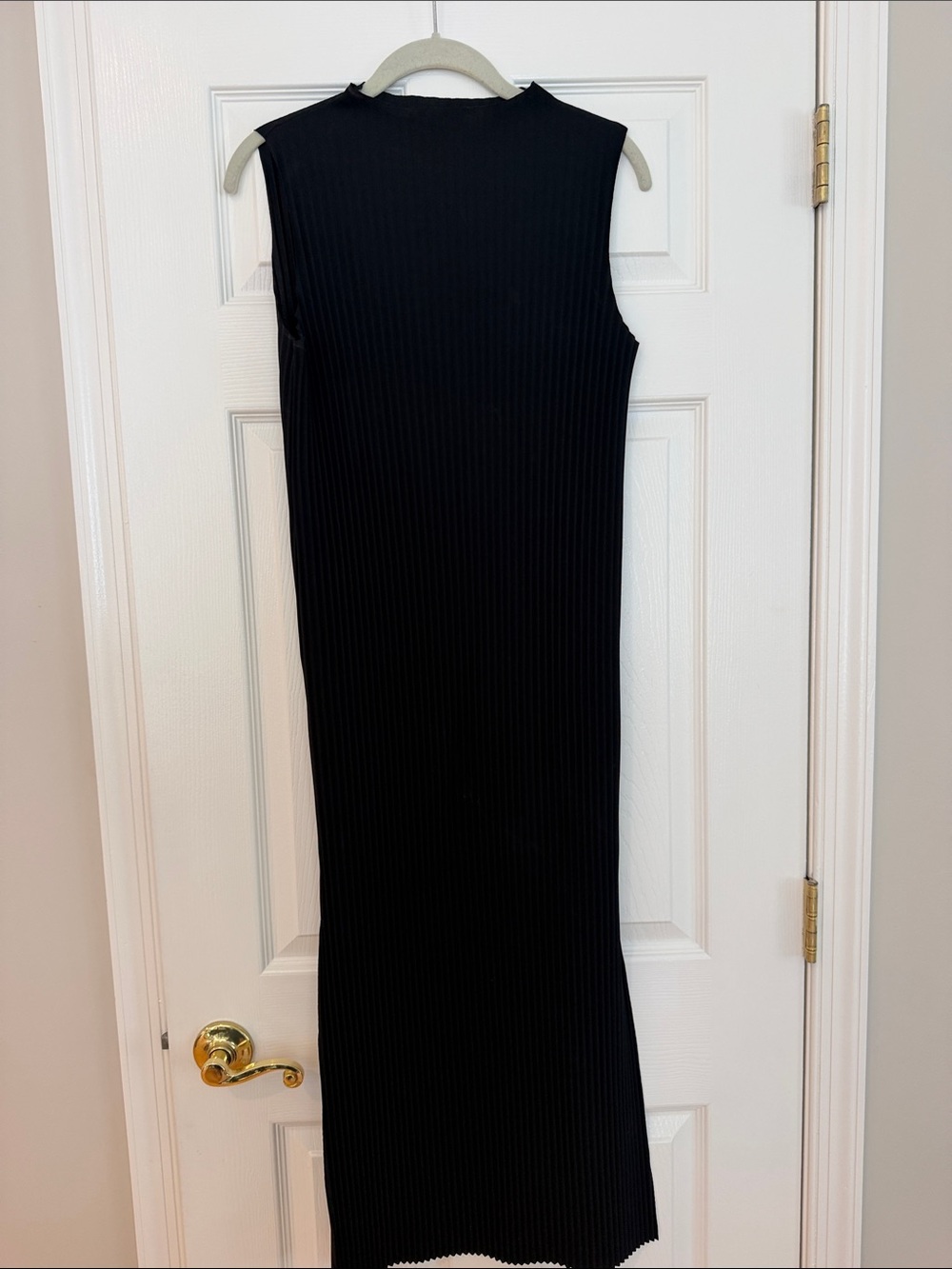 Aritzia Black Sleeveless Ribbed Maxi Dress